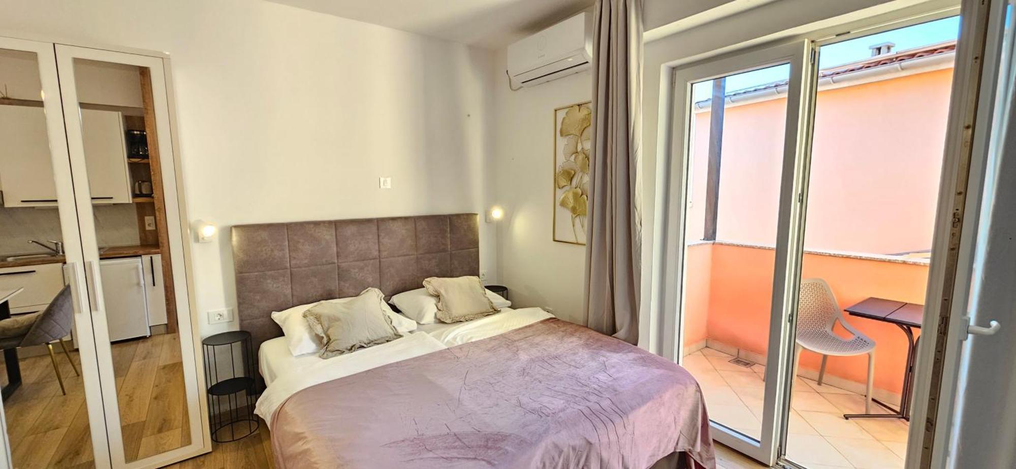Appartement Amari à Starigrad Paklenica Extérieur photo