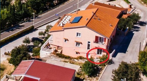 Appartement Amari à Starigrad Paklenica Extérieur photo